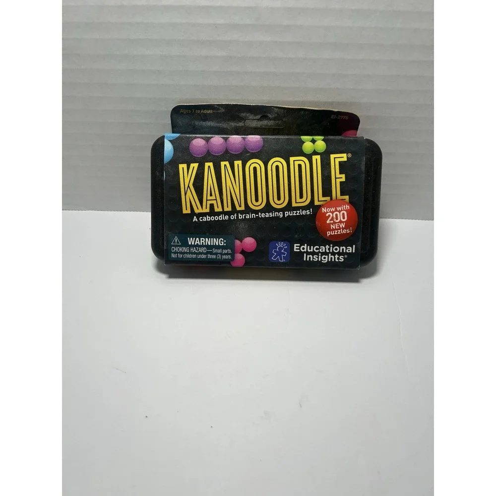 Kanoodle -‎ Brain Teaser - 101 Puzzle Challenges - Portable Travel Game Complete